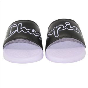 Champion® Women's Super Slide Sandals. Size 6 NWT